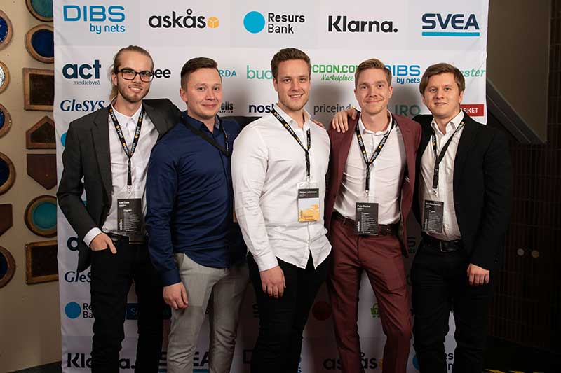 2019. Erik, Anders, Rickard, Peter och Erik på röda mattan under Askås e-handelsdag. Askås e-handelsdag 2019